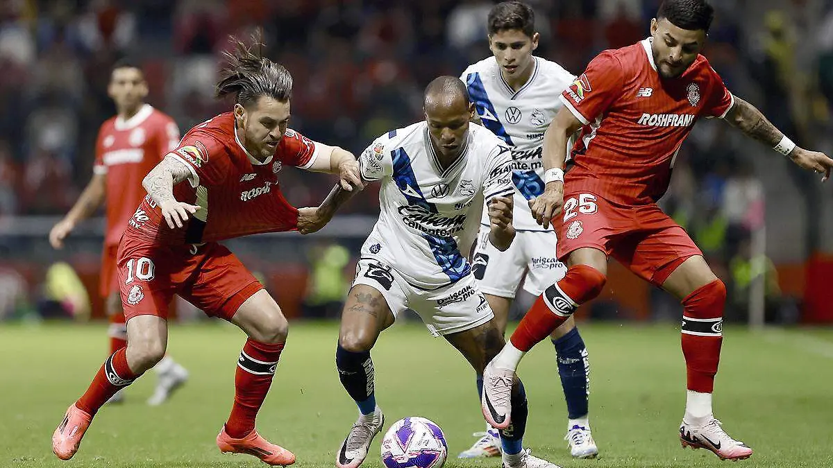 Club Puebla ante Toluca